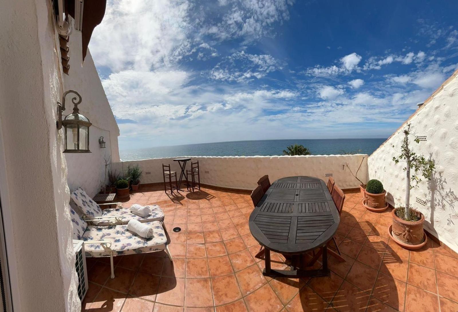 Atico Sobre El Mar Apartment Benajarafe Exterior photo